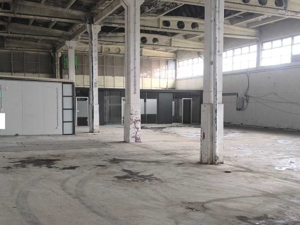 Дава се под наем Склад в София, Докторски паметник - 800 кв.м за 4000 € - Снимка #1