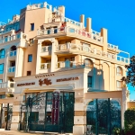 Дава се под наем Двустаен апартамент в Варна, Гръцка махала - 75 кв.м за 700 € - Снимка #1