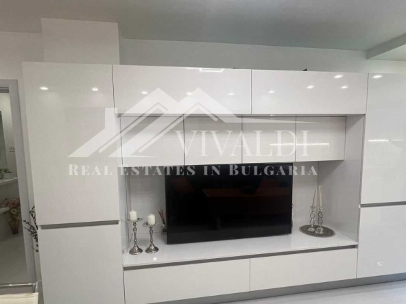 Тристаен апартамент в Варна, Трошево - 60 кв.м за 1751 €/кв.м - Снимка #1