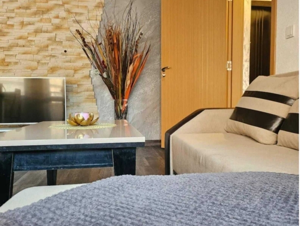Двустаен апартамент в Пловдив, Кючук Париж - 62 кв.м за 2192 €/кв.м - Снимка #1