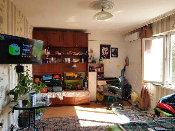 Дава се под наем Двустаен апартамент в Русе, Чародейка - Юг - 60 кв.м за 64500 € - Снимка #1