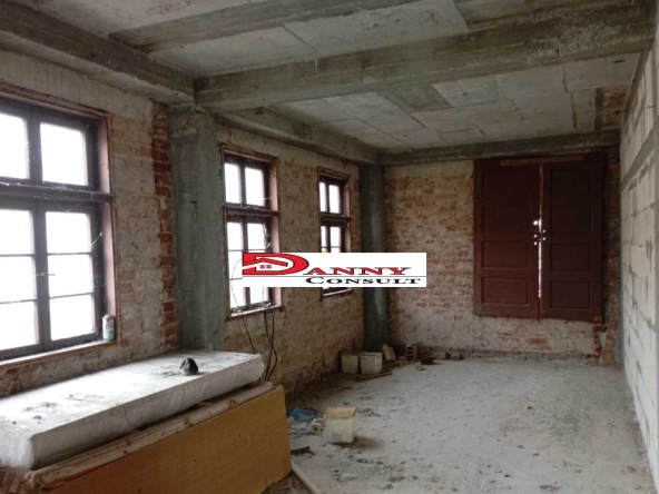 Къща в Плачковци - 160 кв.м за 231 €/кв.м - Снимка #1