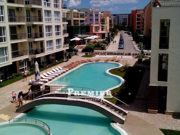 Двустаен апартамент в к.к. Слънчев бряг - 54 кв.м за 1389 €/кв.м - Снимка #1