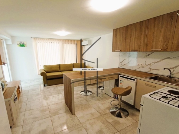 Двустаен апартамент в Варна, Бриз - 50 кв.м за 2150 €/кв.м - Снимка #1