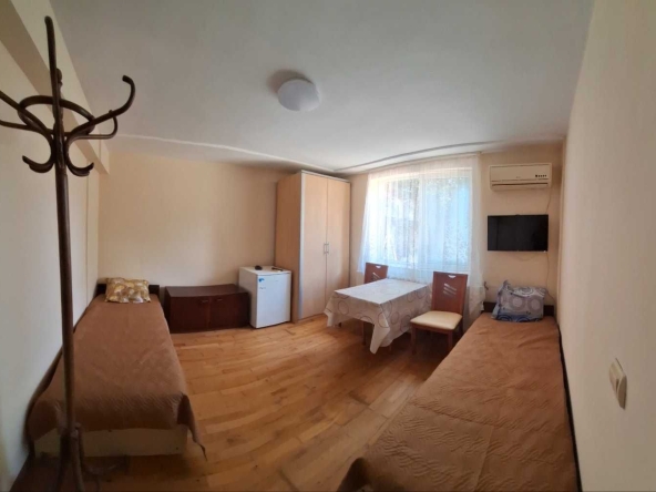 Дава се под наем  в с. Казичене, Област София-град - 90 кв.м за 6.63 € - Снимка #1