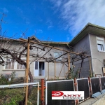 Къща в Велико Търново, Акация - 180 кв.м за 806 €/кв.м - Снимка #1