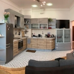 Дава се под наем Тристаен апартамент в Бургас, Център - 80 кв.м за 612 € - Снимка #1