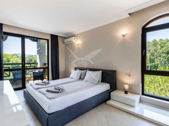 Двустаен апартамент в с. Лозенец, Област Бургас - 84 кв.м за 1646 €/кв.м - Снимка #1