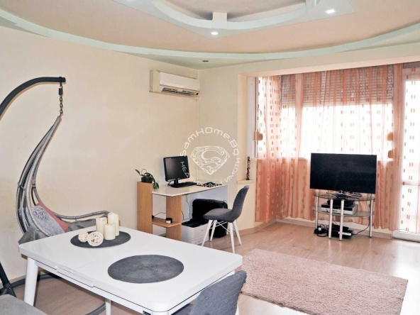 Четиристаен апартамент в Варна, Колхозен пазар - 96 кв.м за 1875 €/кв.м - Снимка #1