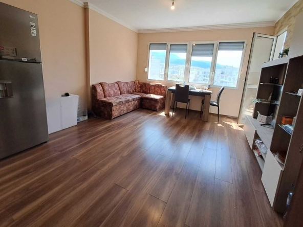 Дава се под наем Двустаен апартамент в София, Зона Б-19 - 60 кв.м за 99450 € - Снимка #1