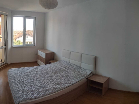 Дава се под наем Двустаен апартамент в Варна, Лятно кино Тракия - 60 кв.м за 433.5 € - Снимка #1