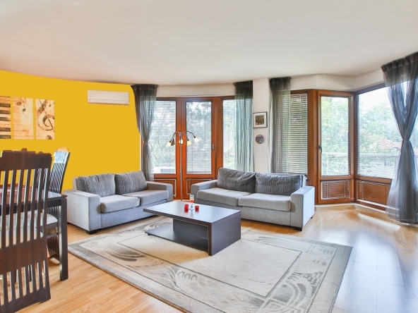 Дава се под наем Тристаен апартамент в София, Лозенец - 125 кв.м за 1200 € - Снимка #1