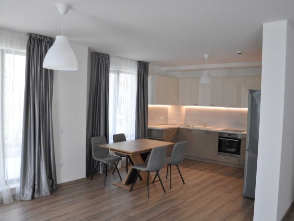 Дава се под наем Тристаен апартамент в София, Стрелбище - 85 кв.м за 612 € - Снимка #1