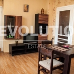 Дава се под наем Тристаен апартамент в Варна, ВИНС - 75 кв.м за 650 € - Снимка #1