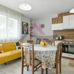 Дава се под наем Тристаен апартамент в Варна, Колхозен пазар - 81 кв.м за 800 € - Снимка #1