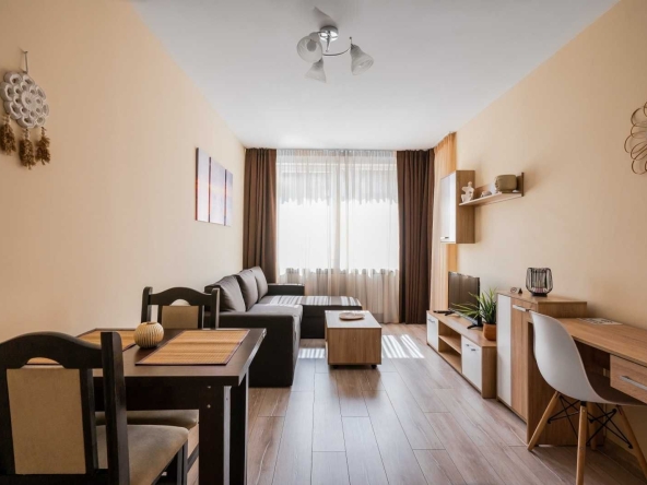 Дава се под наем Двустаен апартамент в София, Зона Б-19 - 55 кв.м за 663 € - Снимка #1