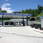 Дава се под наем Промишлена сграда в Смолян, Нов център - 1000 кв.м за 2193 € - Снимка #1