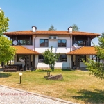 Къща в с. Орешак, Област Ловеч - 166 кв.м за 1173 €/кв.м - Снимка #1