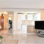 Тристаен апартамент в София, Лозенец - 147 кв.м за 1429 €/кв.м - Снимка #1