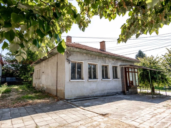 Промишлена сграда в Севлиево - 238 кв.м за 232 €/кв.м - Снимка #1