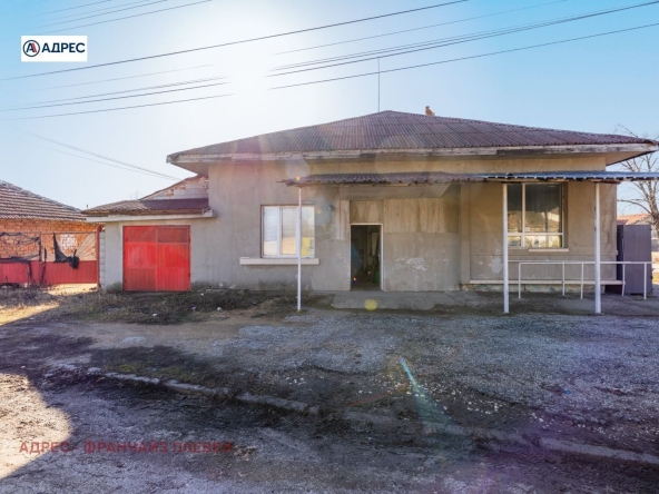 Къща в с. Крушовене, Област Плевен - 230 кв.м за 138 €/кв.м - Снимка #1