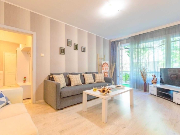 Дава се под наем Двустаен апартамент в София, Зона Б-18 - 80 кв.м за 750 € - Снимка #1