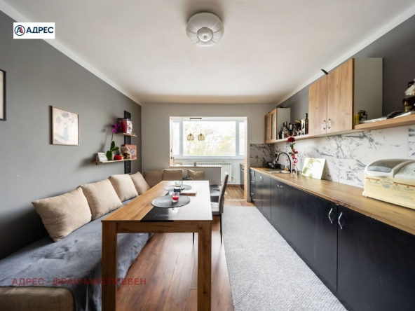 Тристаен апартамент в Плевен, Дружба 4 - 96 кв.м за 1250 €/кв.м - Снимка #1