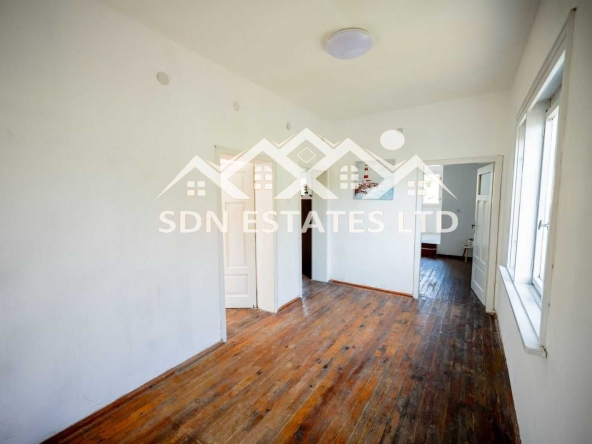 Къща в Казанлък - 162 кв.м за 658 €/кв.м - Снимка #1