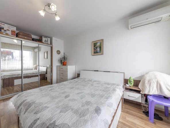 Дава се под наем Тристаен апартамент в Варна, м-т Евксиноград - 71 кв.м за 190000 € - Снимка #1