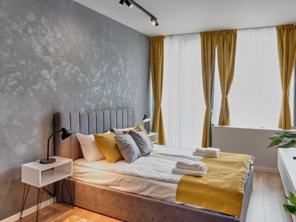 Дава се под наем Едностаен апартамент в София, Студентски град - 50 кв.м за 433.5 € - Снимка #1