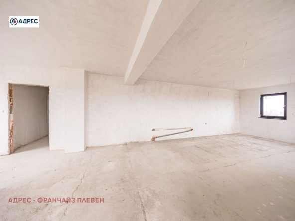 Многостаен апартамент в Плевен, Широк център - 213 кв.м за 647 €/кв.м - Снимка #1