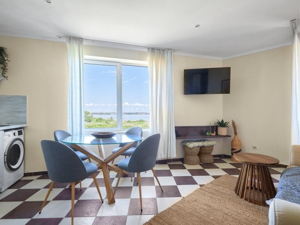 Тристаен апартамент в Созопол - 77 кв.м за 1239 €/кв.м - Снимка #1