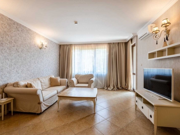 Тристаен апартамент в с. Лозенец, Област Бургас - 142 кв.м за 1653 €/кв.м - Снимка #1