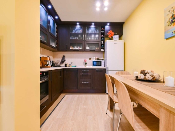 Тристаен апартамент в София, Овча купел - 105 кв.м за 2667 €/кв.м - Снимка #1