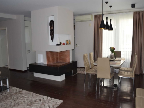 Дава се под наем Тристаен апартамент в София, Младост 2 - 110 кв.м за 900 € - Снимка #1