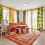 Тристаен апартамент в с. Равда, Област Бургас - 98 кв.м за 1939 €/кв.м - Снимка #1