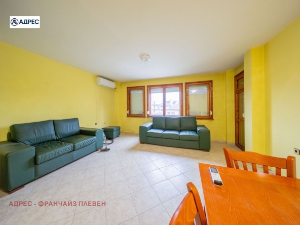 Тристаен апартамент в Плевен, Широк център - 83 кв.м за 1964 €/кв.м - Снимка #1