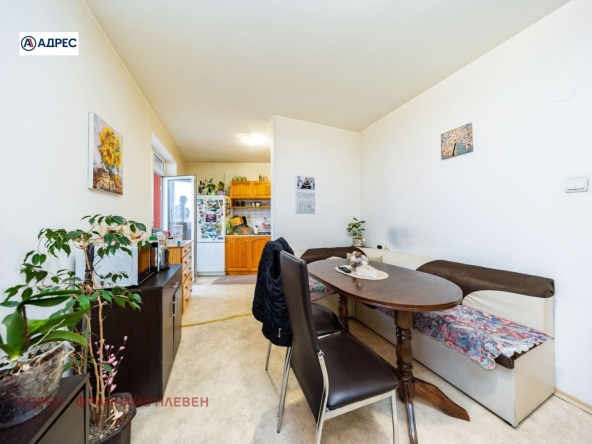 Тристаен апартамент в Плевен, Широк център - 130 кв.м за 785 €/кв.м - Снимка #1