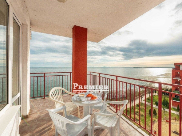 Тристаен апартамент в Свети Влас - 110 кв.м за 1011 €/кв.м - Снимка #1