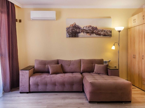 Тристаен апартамент в Несебър - 87 кв.м за 1400 €/кв.м - Снимка #1