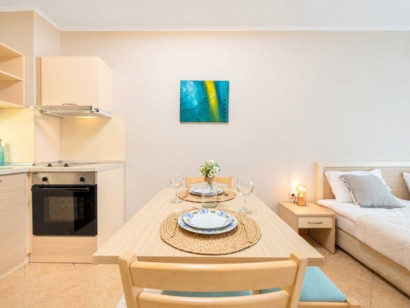 Едностаен апартамент в к.к. Слънчев бряг - 41 кв.м за 1537 €/кв.м - Снимка #1