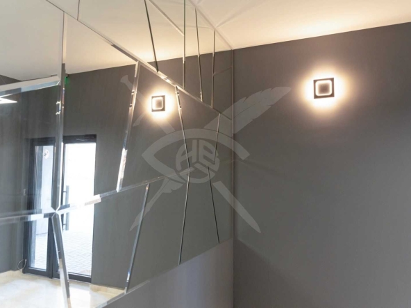 Тристаен апартамент в Пловдив, Център - 138 кв.м за 2098 €/кв.м - Снимка #1