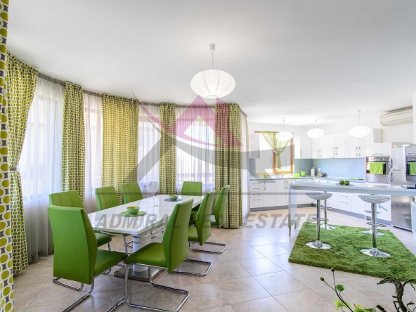 Дава се под наем Къща в Варна, Галата - 150 кв.м за 3000 € - Снимка #1