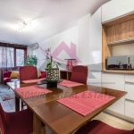 Дава се под наем Тристаен апартамент в Варна, Окръжна болница - 100 кв.м за 700 € - Снимка #1