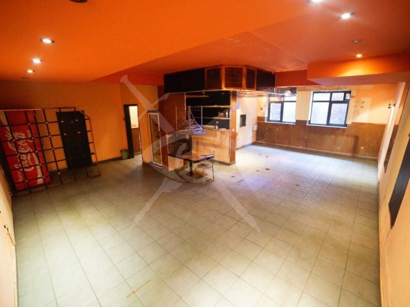 Заведение в Пловдив, Христо Смирненски - 90 кв.м за 487 €/кв.м - Снимка #1