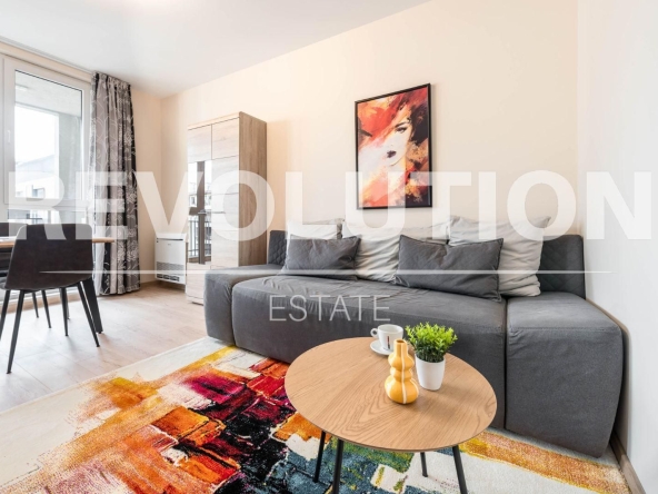 Дава се под наем Двустаен апартамент в Варна, Левски - 70 кв.м за 698.19 € - Снимка #1