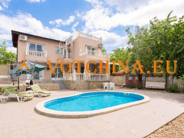 Къща в к.к. Албена - 185 кв.м за 1509 €/кв.м - Снимка #1