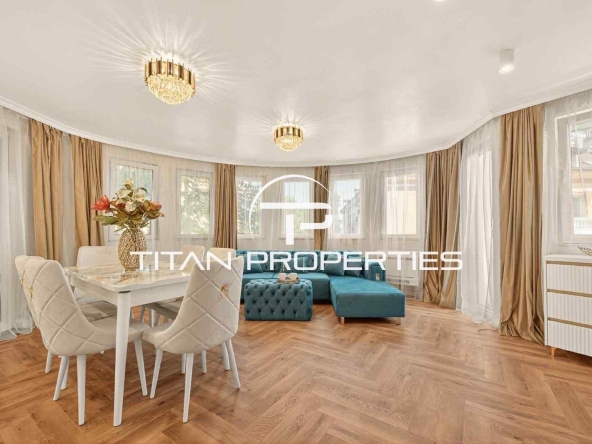 Дава се под наем Тристаен апартамент в Варна, Център - 100 кв.м за 1545.81 € - Снимка #1