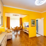 Дава се под наем Четиристаен апартамент в София, Изток - 115 кв.м за 350 € - Снимка #1