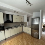 Дава се под наем Тристаен апартамент в Пловдив, Младежки Хълм - 105 кв.м за 425 € - Снимка #1